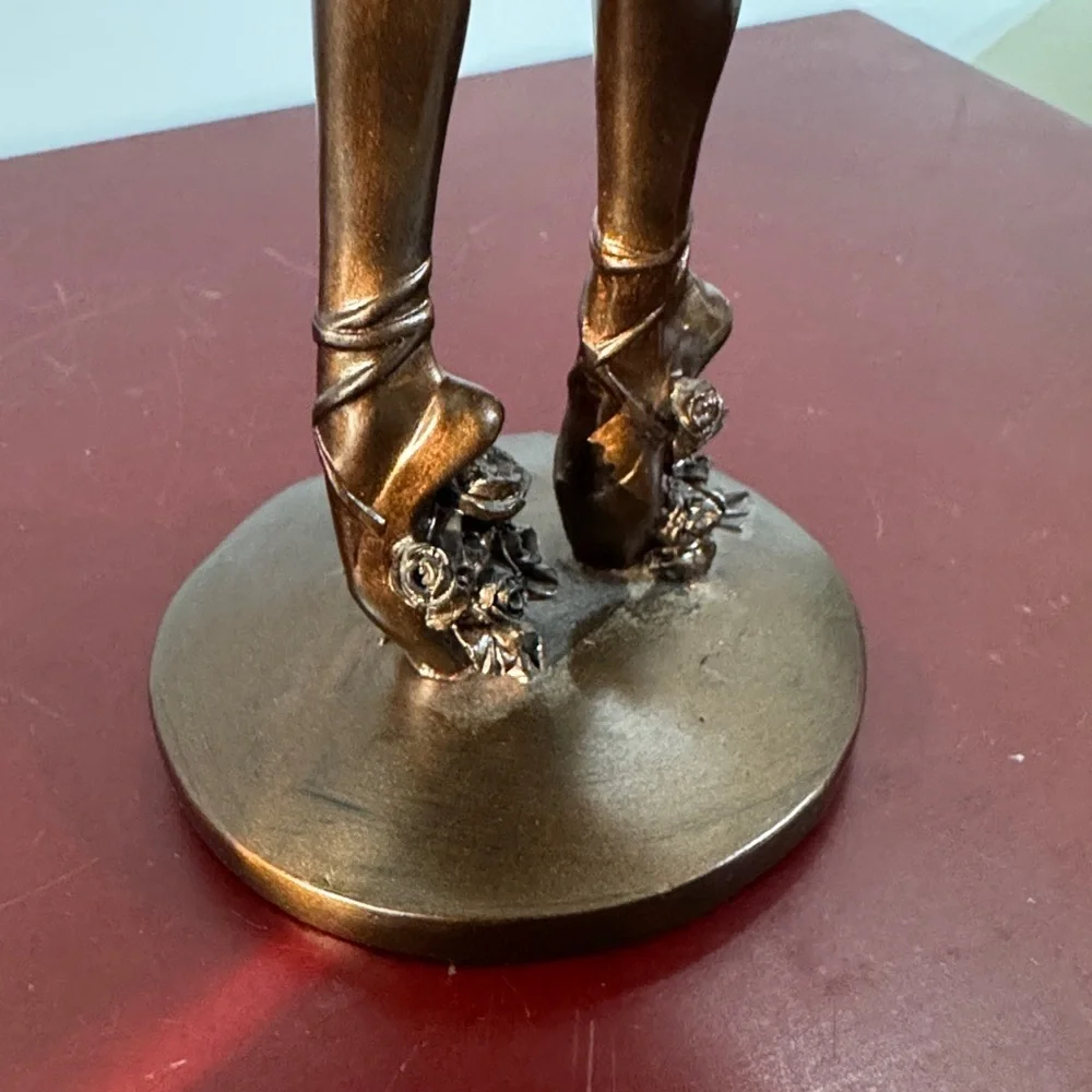 Elegant Ballerina Bronze Style (Resin) Statue 16 3/4"H x 6"W - Vintage - Picture 13 of 13